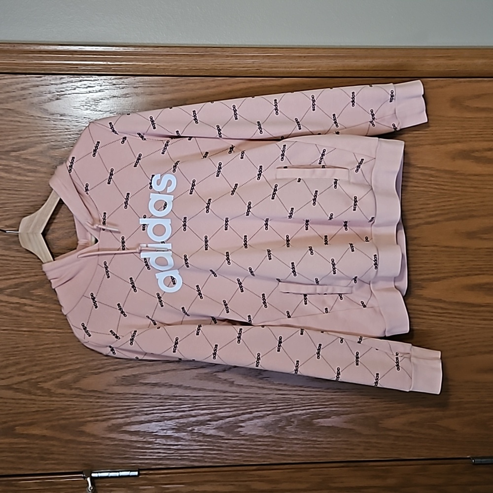 Adidas Sweatshirt